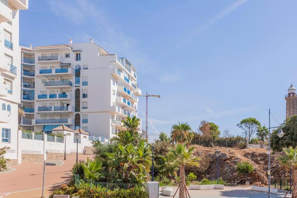 Vista Al Faro Apartment Естепона Екстериор снимка