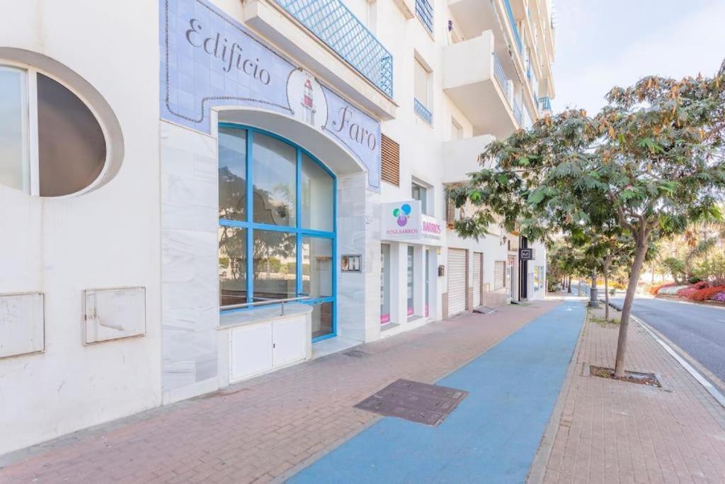 Vista Al Faro Apartment Естепона Екстериор снимка